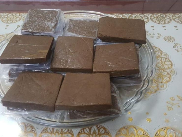 Cao mèo đen giá bao nhiêu trên thị trường
