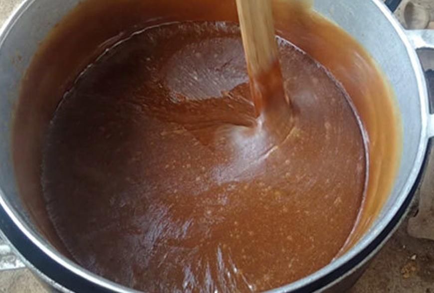 Cao ngựa được nấu từ xương ngựa với quy trình sơ chế, cô đặc cầu kỳ