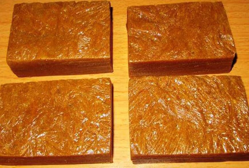 Cao ngựa ngâm mật ong
